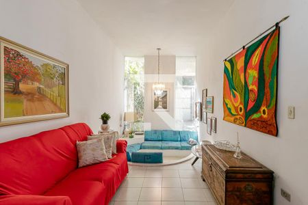 Sala de casa à venda com 3 quartos, 250m² em Bosque da Saúde, São Paulo