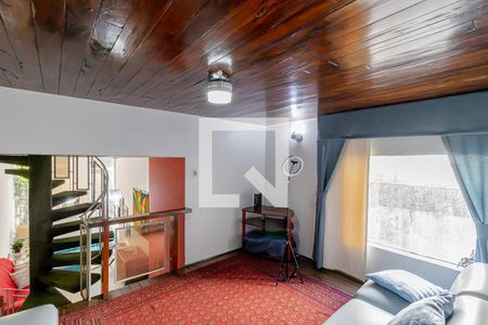 Casa à venda com 250m², 3 quartos e 2 vagasSala de TV