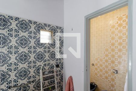 Casa à venda com 250m², 3 quartos e 2 vagasBanheiro da Suíte