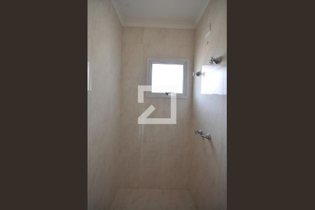 Casa à venda com 352m², 3 quartos e 5 vagasBanheiro da Suíte 3