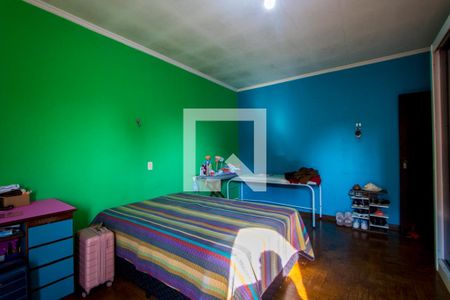 Quarto 1  de casa à venda com 3 quartos, 256m² em Vila Humaitá, Santo André
