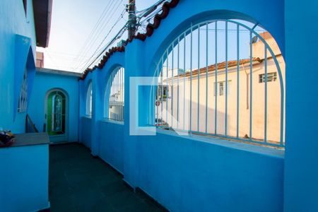 Casa à venda com 256m², 3 quartos e 2 vagasQuintal