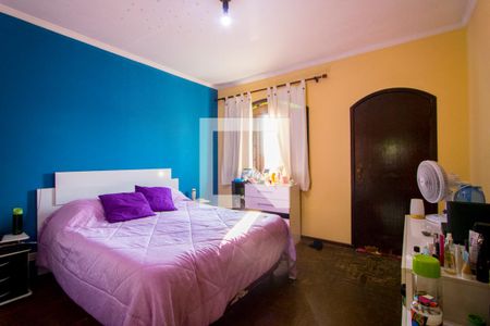 Casa à venda com 256m², 3 quartos e 2 vagasQuarto 2