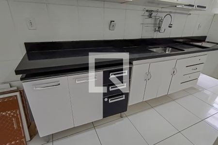 Apartamento à venda com 65m², 2 quartos e 1 vagacozinha e area de serviço