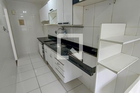 Apartamento à venda com 65m², 2 quartos e 1 vagacozinha e area de serviço