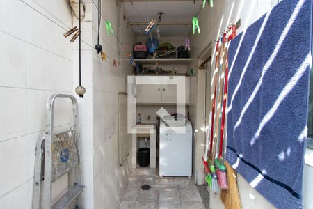 Casa à venda com 84m², 2 quartos e 1 vagaÁrea de Serviço