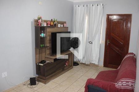 Sala de casa para alugar com 3 quartos, 90m² em Parque São Vicente, São Vicente