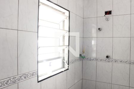 Banheiro da Suíte de casa para alugar com 3 quartos, 90m² em Parque São Vicente, São Vicente