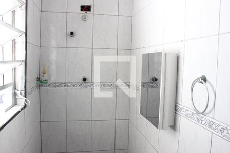 Banheiro da Suíte de casa para alugar com 3 quartos, 90m² em Parque São Vicente, São Vicente