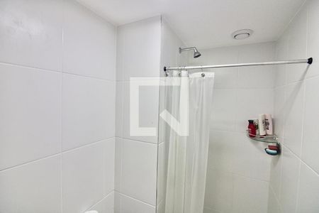 Apartamento à venda com 65m², 2 quartos e 1 vaga Apartamento à venda com 65m², 2 quartos e 1 vagaBanheiro Social