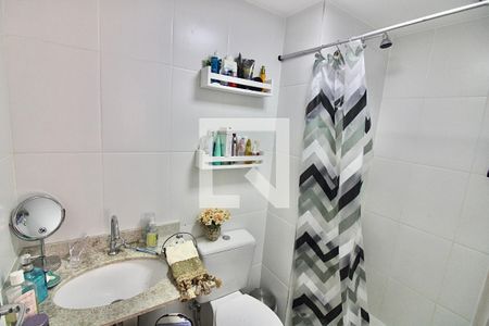 Apartamento à venda com 65m², 2 quartos e 1 vaga Apartamento à venda com 65m², 2 quartos e 1 vagaBanheiro da Suíte