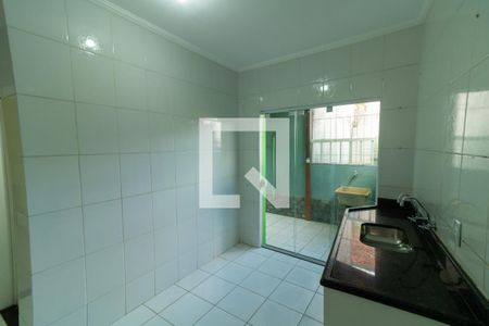 Casa para alugar com 80m², 2 quartos e 1 vagaCozinha