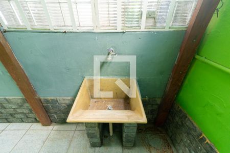 Casa para alugar com 80m², 2 quartos e 1 vagaÁrea de Serviço