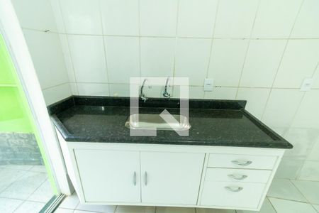 Casa para alugar com 80m², 2 quartos e 1 vagaCozinha