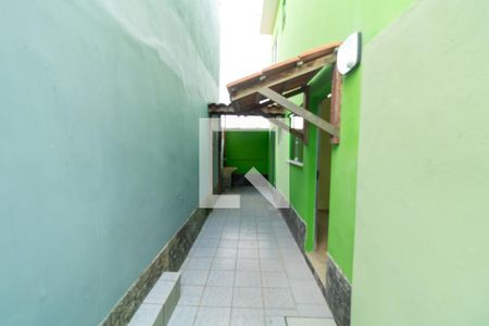 Casa para alugar com 80m², 2 quartos e 1 vagaQuintal