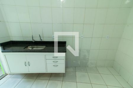 Casa para alugar com 80m², 2 quartos e 1 vagaCozinha