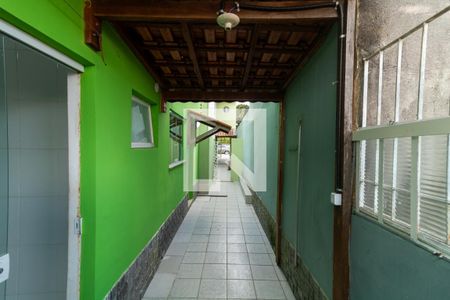 Casa para alugar com 80m², 2 quartos e 1 vagaQuintal