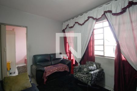 Sala de casa para alugar com 2 quartos, 250m² em Jardim Itangua, Sorocaba