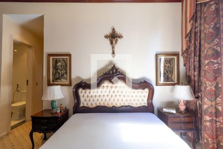 Apartamento à venda com 170m², 3 quartos e 2 vagasSuíte