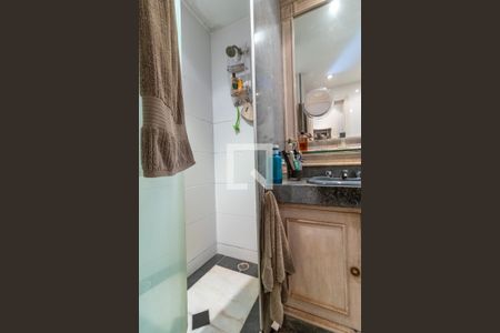 Apartamento à venda com 170m², 3 quartos e 2 vagasBanheiro da Suíte