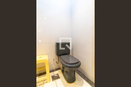 Apartamento à venda com 170m², 3 quartos e 2 vagasBanheiro Social