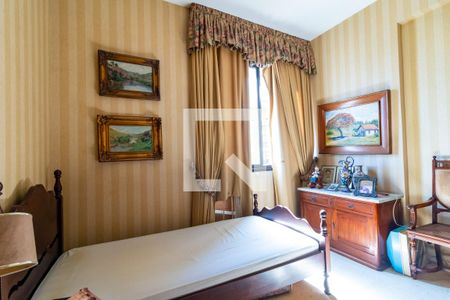 Apartamento à venda com 170m², 3 quartos e 2 vagasQuarto 1