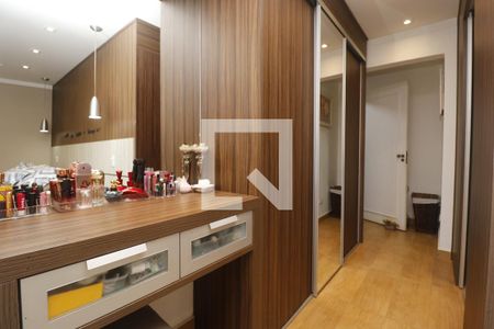 Casa à venda com 130m², 3 quartos e 2 vagasCloset