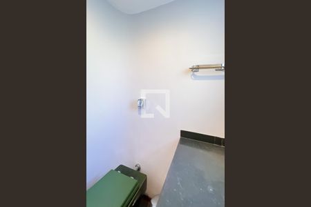 Apartamento para alugar com 200m², 3 quartos e 3 vagas Apartamento para alugar com 200m², 3 quartos e 3 vagasLavabo