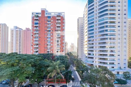 Apartamento para alugar com 200m², 3 quartos e 3 vagas Apartamento para alugar com 200m², 3 quartos e 3 vagasVista