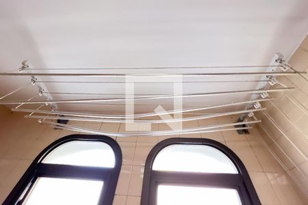 Apartamento para alugar com 200m², 3 quartos e 3 vagas Apartamento para alugar com 200m², 3 quartos e 3 vagasÁrea de Serviço