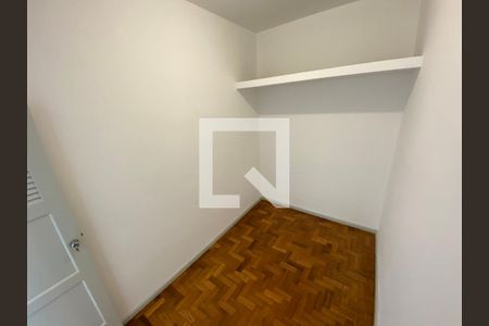 Apartamento à venda com 190m², 3 quartos e 1 vagaQuarto de Serviço 2