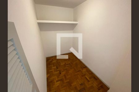 Apartamento à venda com 190m², 3 quartos e 1 vagaQuarto de Serviço 2