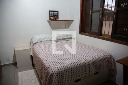 Quarto 1 de casa à venda com 4 quartos, 170m² em São Pedro, Osasco