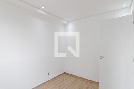 Quarto 1 de apartamento para alugar com 2 quartos, 37m² em Jardim Santa Emília, São Paulo