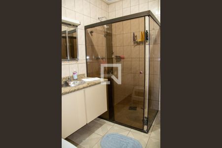 Casa à venda com 610m², 4 quartos e 8 vagasBanheiro 2