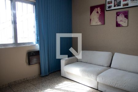 Casa à venda com 610m², 4 quartos e 8 vagasQuarto 2