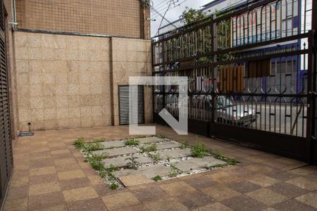 Casa à venda com 610m², 4 quartos e 8 vagasGaragem