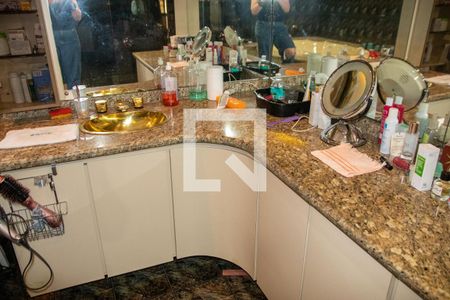 Banheiro do Quarto 1 de casa à venda com 4 quartos, 610m² em Vila Maria Baixa, São Paulo