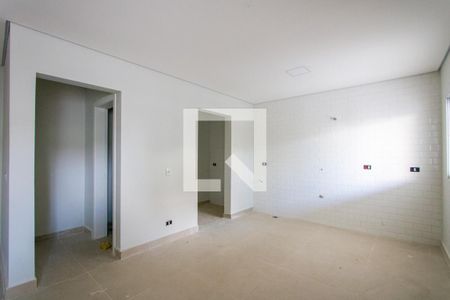 Sala/Cozinha de casa à venda com 2 quartos, 121m² em Vila Cecilia Maria, Santo André