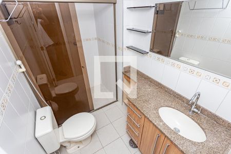 Apartamento para alugar com 82m², 3 quartos e 2 vagas Apartamento para alugar com 82m², 3 quartos e 2 vagasBanheiro da Suíte 1