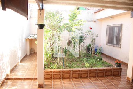 Casa à venda com 300m², 3 quartos e 2 vagasGaragem