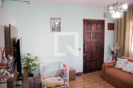 Sala de casa à venda com 3 quartos, 300m² em Parque Guarani, São Paulo