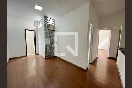 Sala de apartamento para alugar com 3 quartos, 70m² em Jardim do Trevo, Campinas