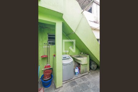 Casa à venda com 200m², 4 quartos e 2 vagas Casa à venda com 200m², 4 quartos e 2 vagasÁrea de Serviço