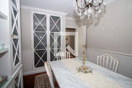 Apartamento à venda com 210m², 4 quartos e 4 vagasCopa