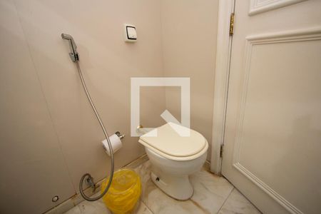 Apartamento à venda com 210m², 4 quartos e 4 vagasBanheiro da Suíte 2