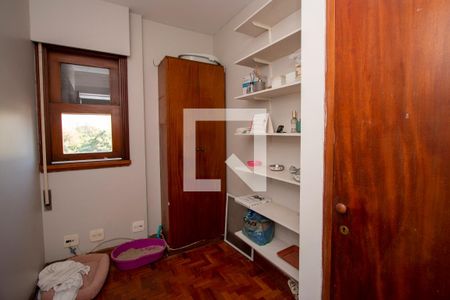 Apartamento à venda com 210m², 4 quartos e 4 vagasQuarto de Serviço 2