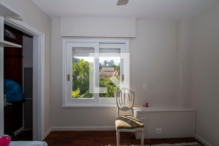 Apartamento à venda com 210m², 4 quartos e 4 vagasSuíte 2