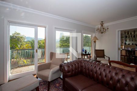 Apartamento à venda com 210m², 4 quartos e 4 vagasSala