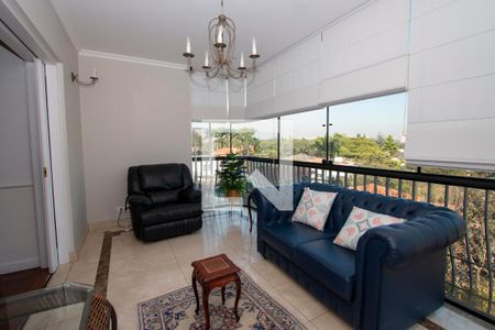 Apartamento à venda com 210m², 4 quartos e 4 vagasSala de Estar